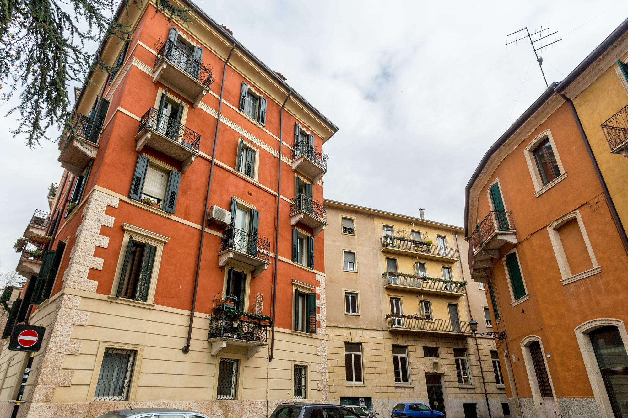 Alloggio Le Casette Di Zecca Giorgia Verona Bagian luar foto